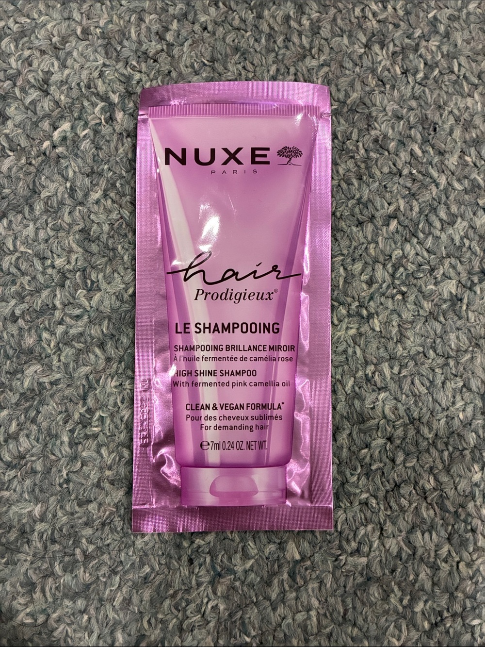 NUXE Pink High Shine Hair Shampoo - Le Shampooing